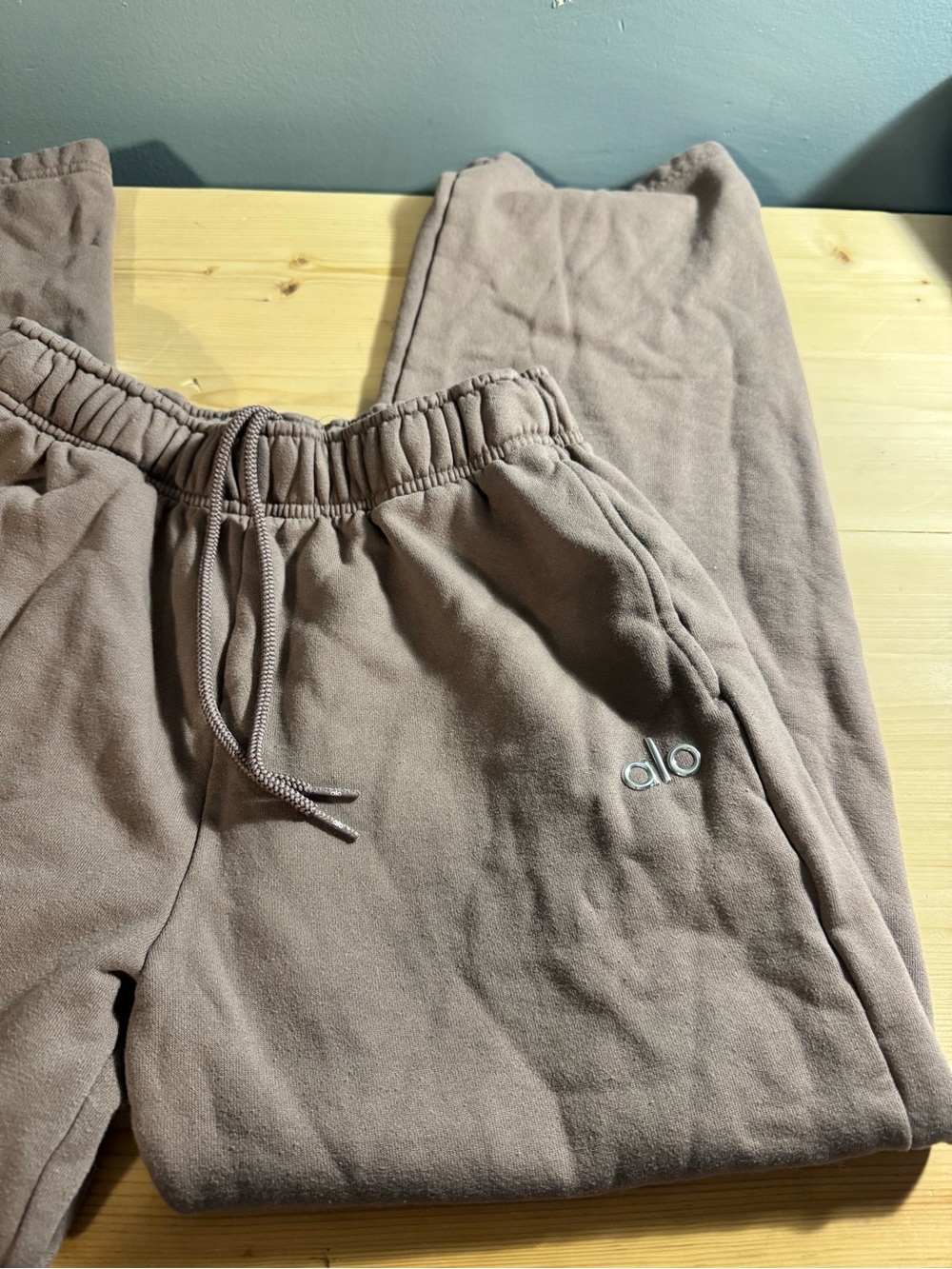 ALO SWEATPANTS
